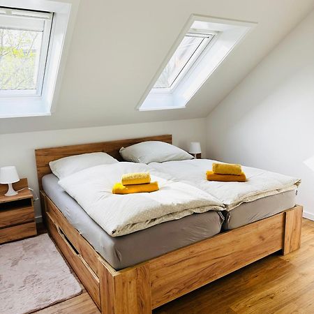 Etagen-Wohnung Nahe Flughafen Hamburg Norderstedt Bagian luar foto